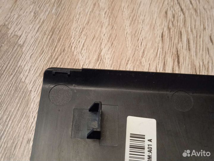 Крышка поддона Toshiba satellite L650D