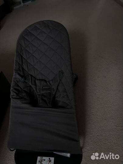 Шезлонг babybjorn