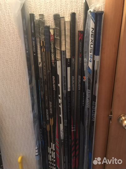 Клюшки хоккейные