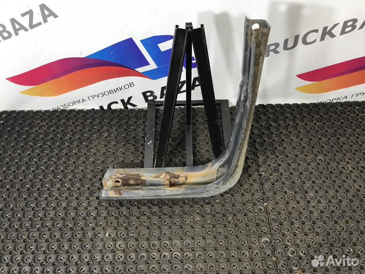 Кронштейн топливного бака Разные Автомобили