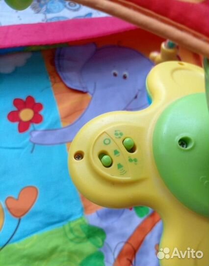 Развивающий коврик