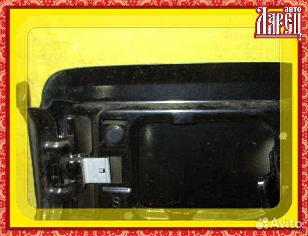 Лючок Subaru Legacy BL5