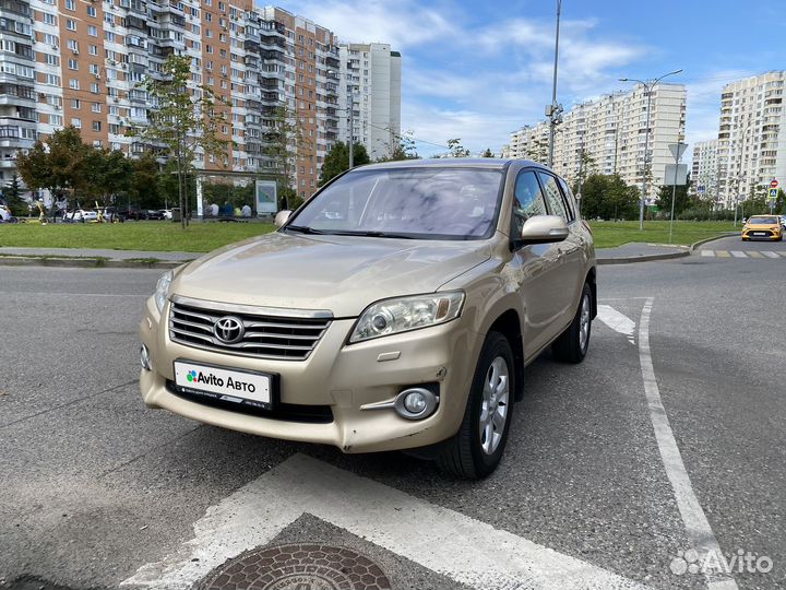 Toyota RAV4 2.0 CVT, 2010, 257 000 км