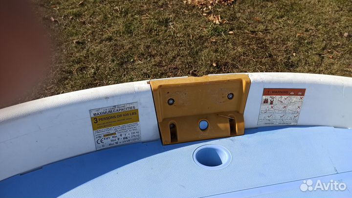 Весельно/моторная прогулочная лодка