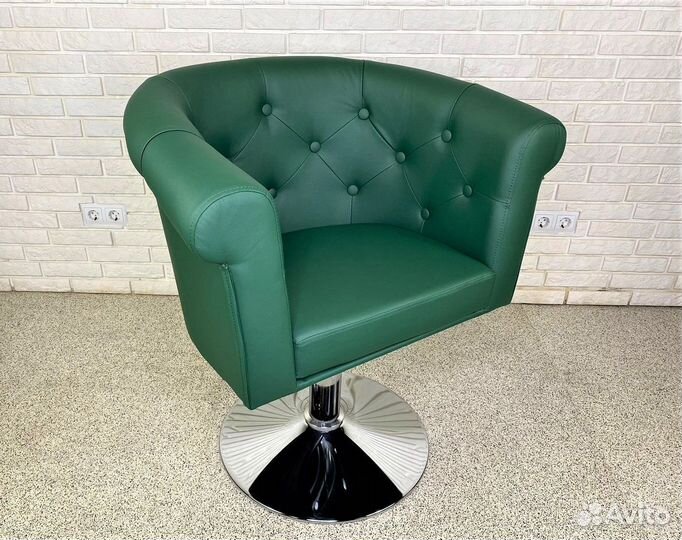 Парикмахерское кресло Sonata green DL-2758