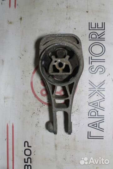 Подушка крепления двигателя Chevrolet Opel