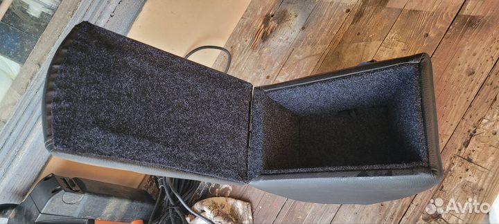 Подлокотник kia rio