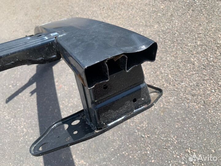 Усилитель переднего бампера Rio 4