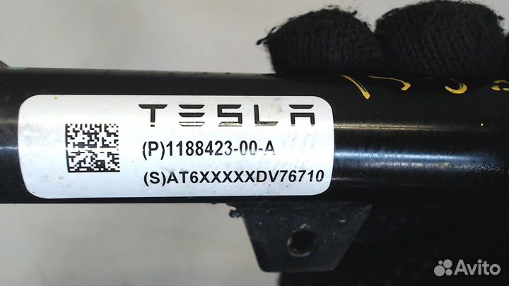 Рычаг подвески Tesla Model Y, 2021