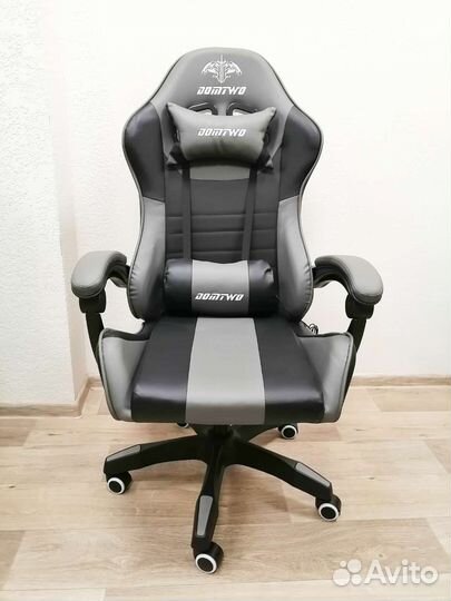 Игровое кресло Новое компьютерное Черно-Серое