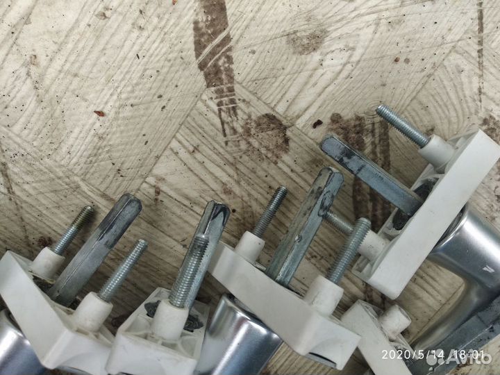 Ручки оконные