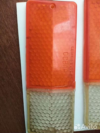 Стекло на габариты ваз 2106