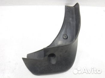 Брызговик передний Ниссан