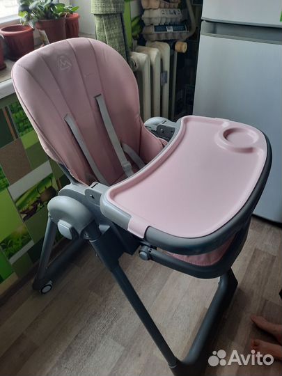 Детский стульчик для кормления