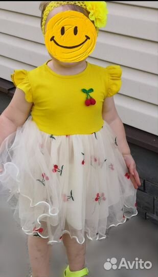 Нарядное платье для девочки