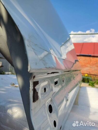 Дверь передняя правая Volkswagen Touareg