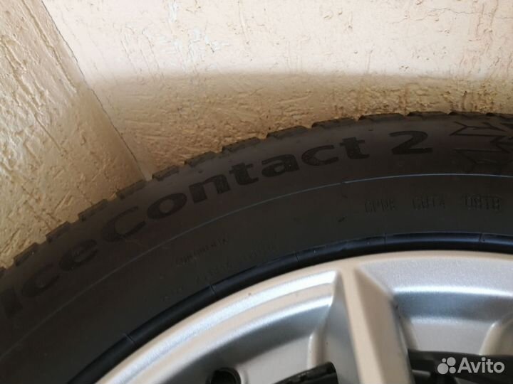 Continental IceContact 2 235/65 R19