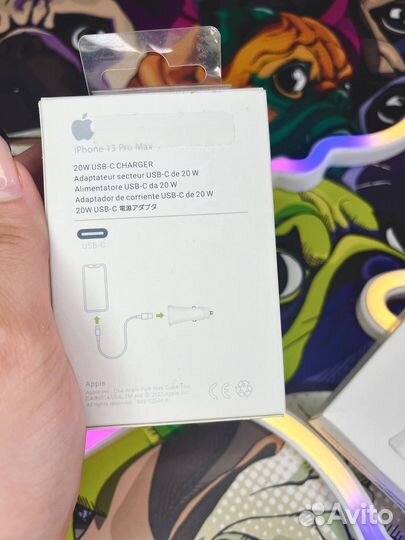 Автомобильная быстрая зарядка Apple