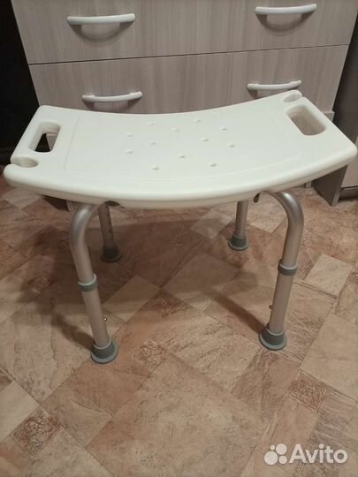 Табурет для душа (ванны)
