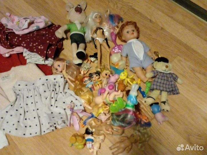 Одежда для дев.и куклы