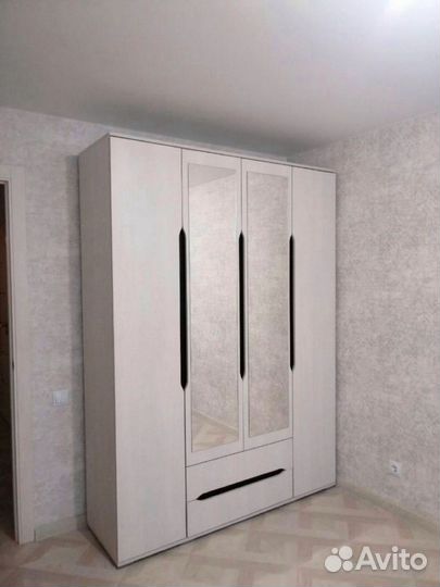 Шкаф белый 4-х створчатый с ящиками шк014 Валенсия