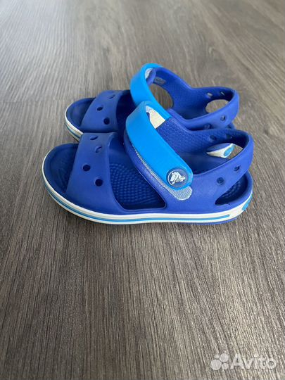 Сандалии crocs c6