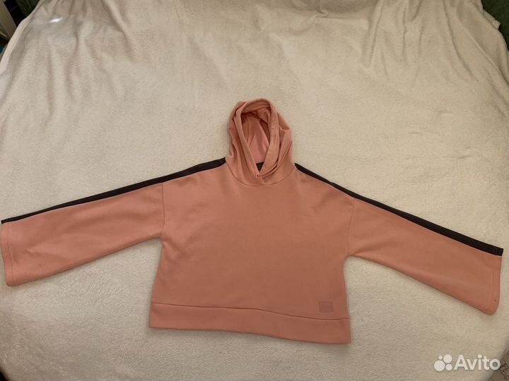 Спортивный костюм женский