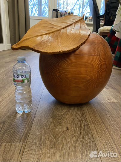 Яблоко декоративное из дерева интерьерное