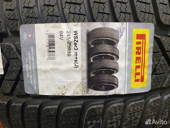 Pirelli Winter Sottozero 3 245/40 R19 94V