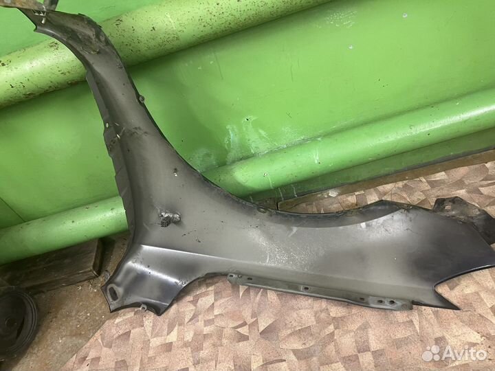 Крылья мазда 3 бк хэтчбэк