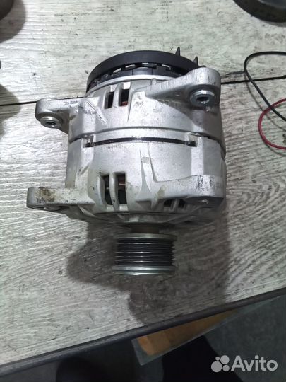 Продам генераторы renault nissan