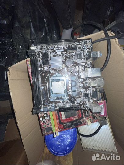 Материнская плата с процессором 1155