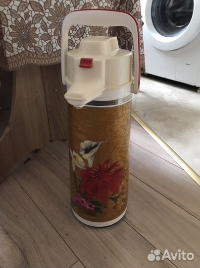 Пневматический термос для жидкости 3,2 литра