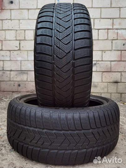 Pirelli Winter Sottozero 3 225/40 R18 92V