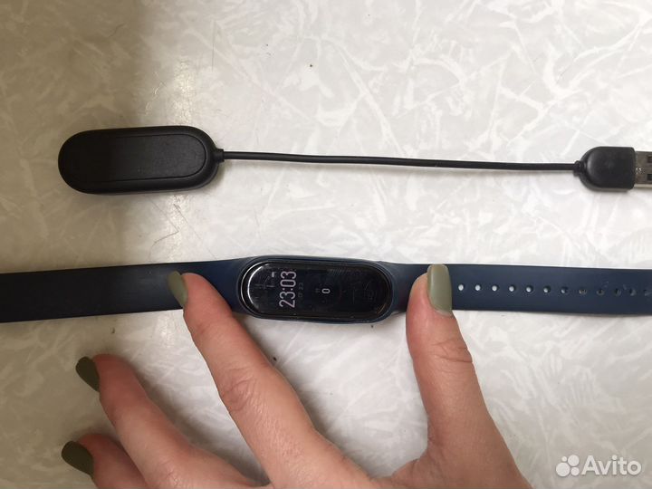 Часы Xiaomi mi band 4