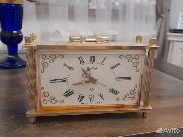 Настольные часы
