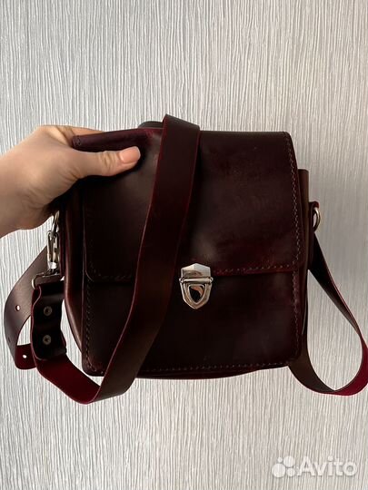 Сумка из натуральной кожи (ручной работы)