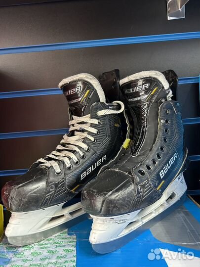 Коньки хоккейные Bauer Supreme M5 Pro 8.0 FIT2 SR