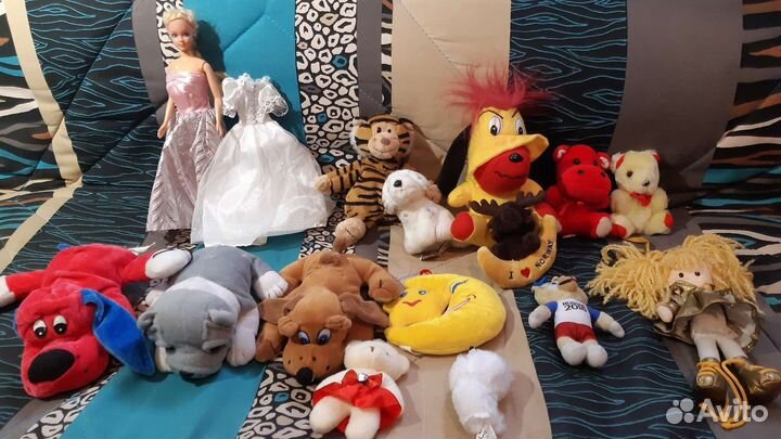 Мягкие игрушки и детские рюкзачки пакетом