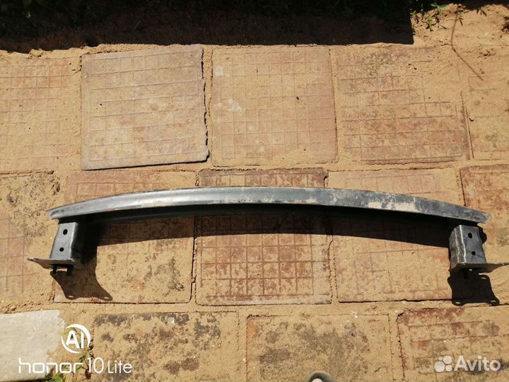 Отбойниик бампера Шкода Октавия А5