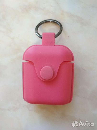 Силиконовый чехол для наушников AirPods