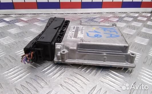 Блок управления двс mercedes benz C-class W203 (XE