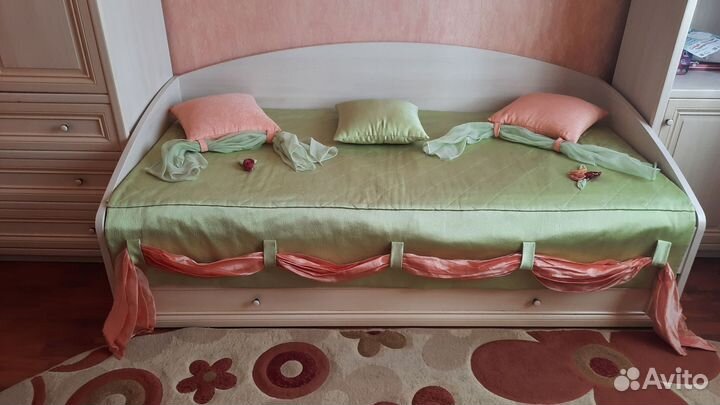 Шторы с ламбрекеном бу