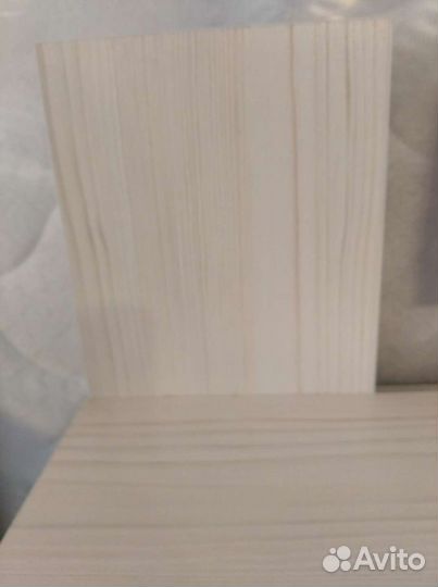 Вешалка настенная в прихожую