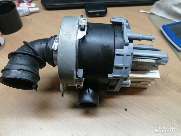 Циркуляционный насос посудомоечной машины индезит