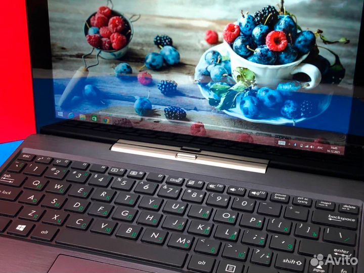 Компактные Asus на Intel