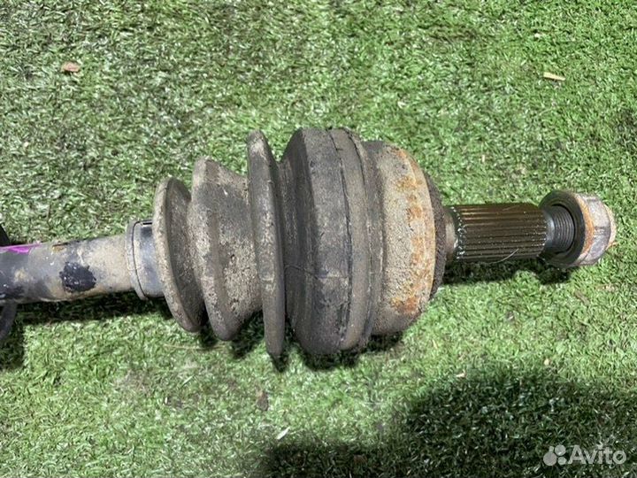 Привод передний правый Honda Stepwgn RF1 B20B 1997