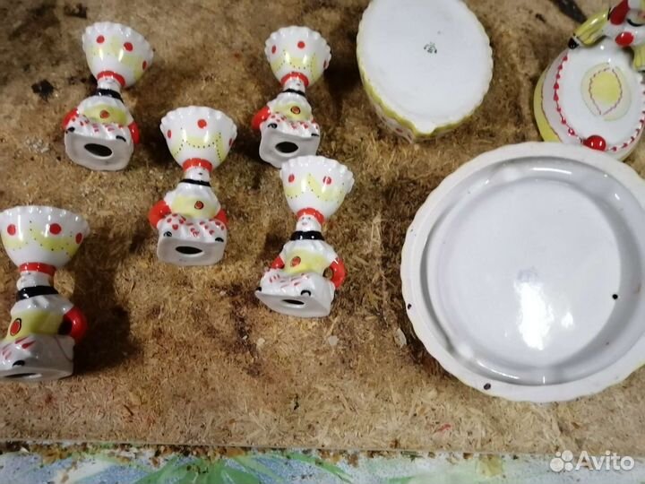 Клоунада фарфор