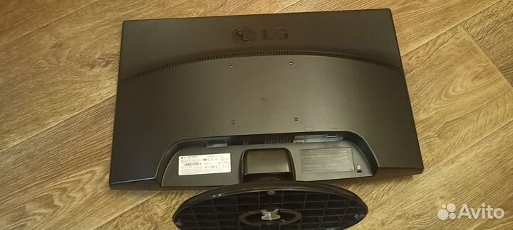 Монитор 23 дюйма LG