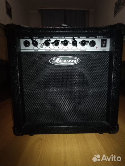 Гитарный комбоусилитель 15 ватт